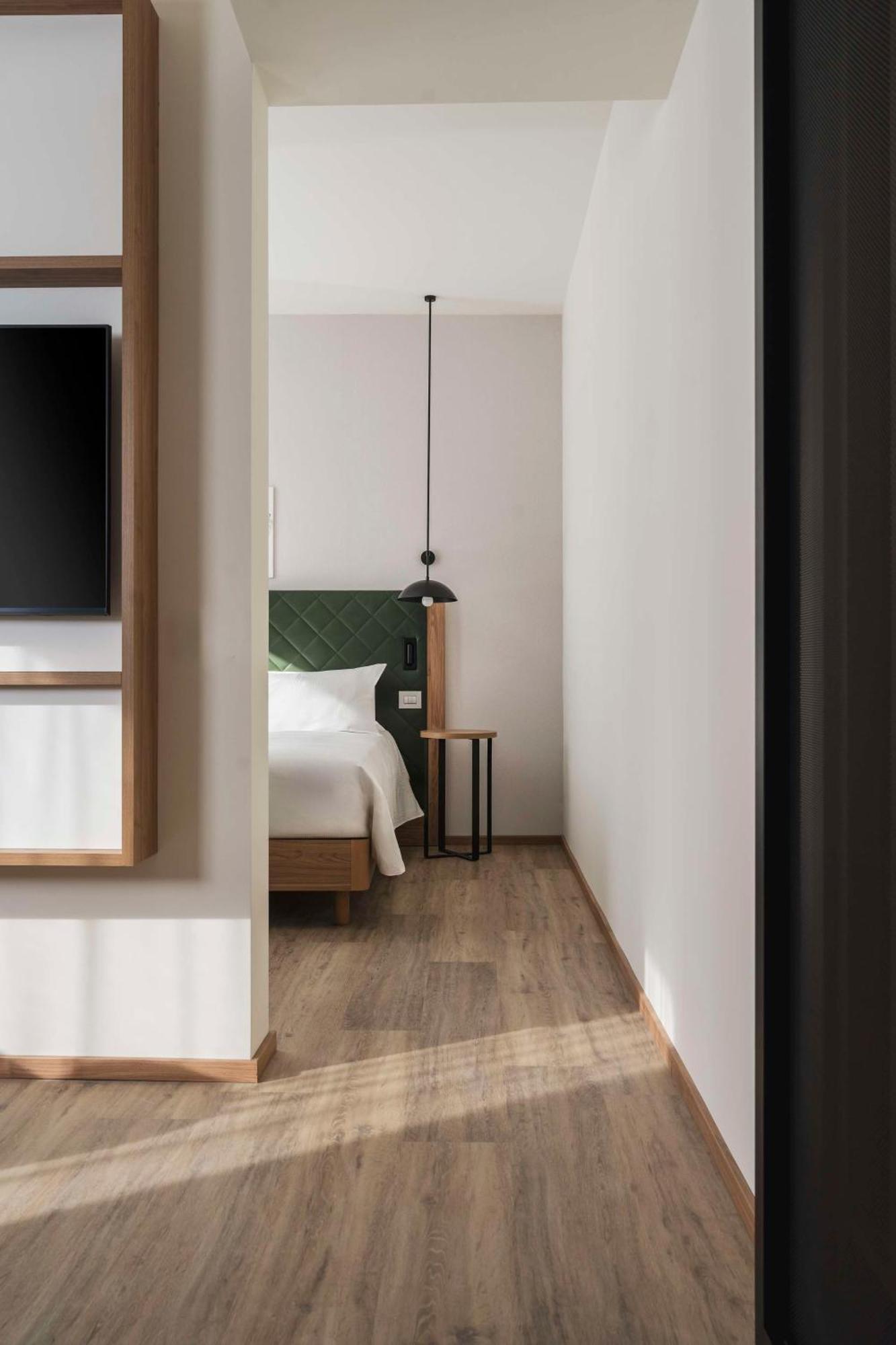 Hilton Garden Inn Padova City Centre Екстериор снимка
