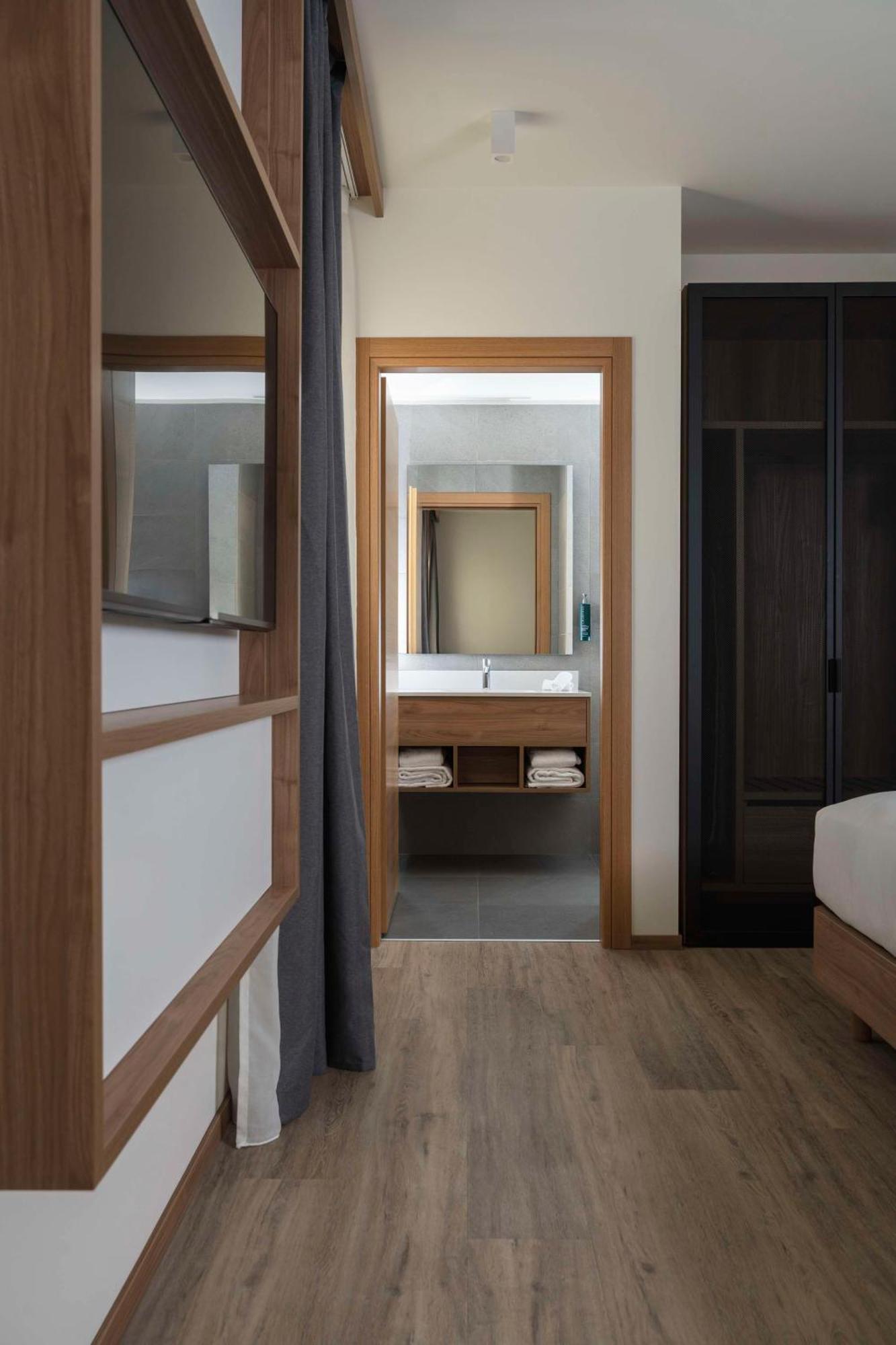 Hilton Garden Inn Padova City Centre Екстериор снимка
