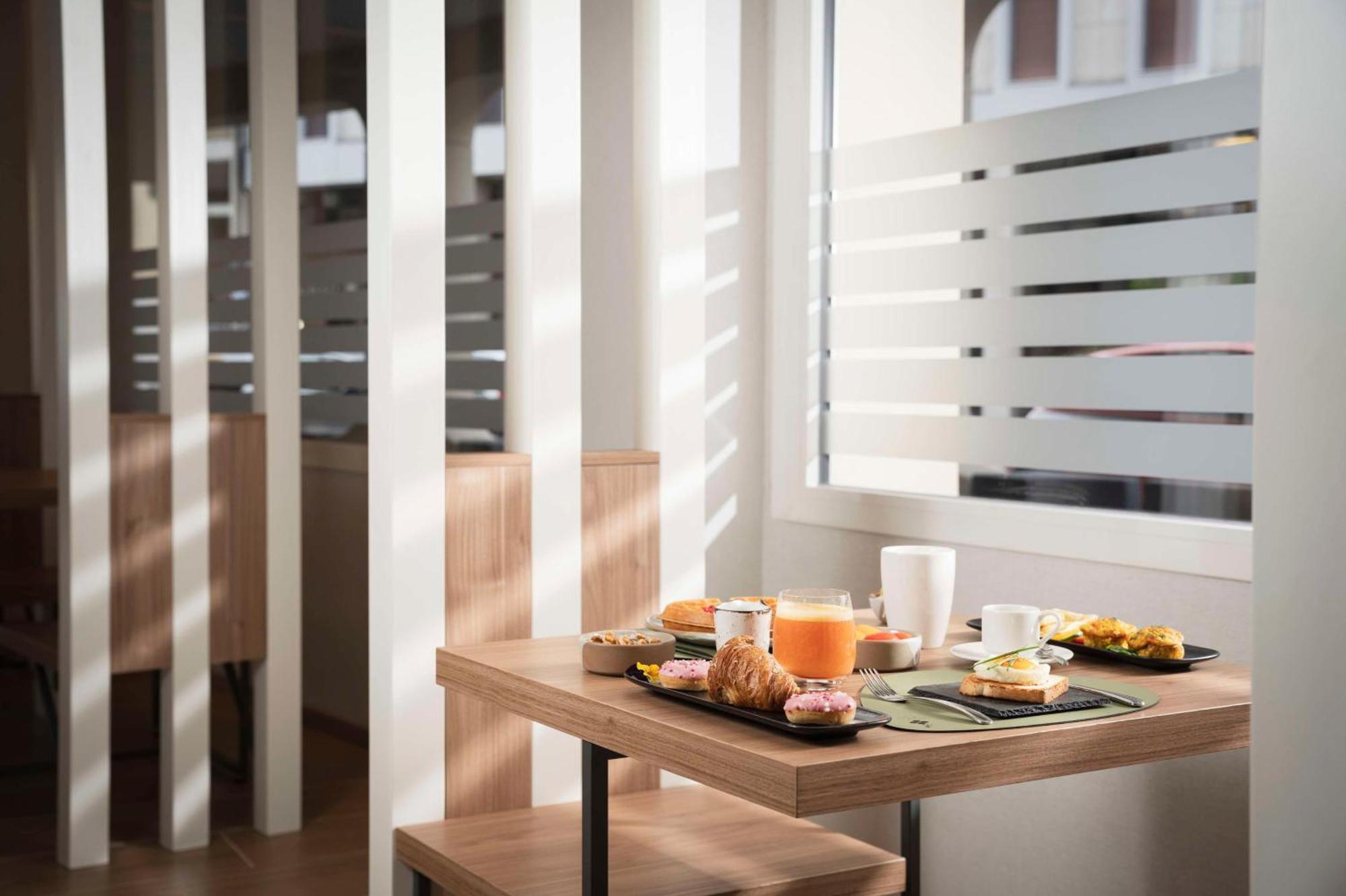 Hilton Garden Inn Padova City Centre Екстериор снимка