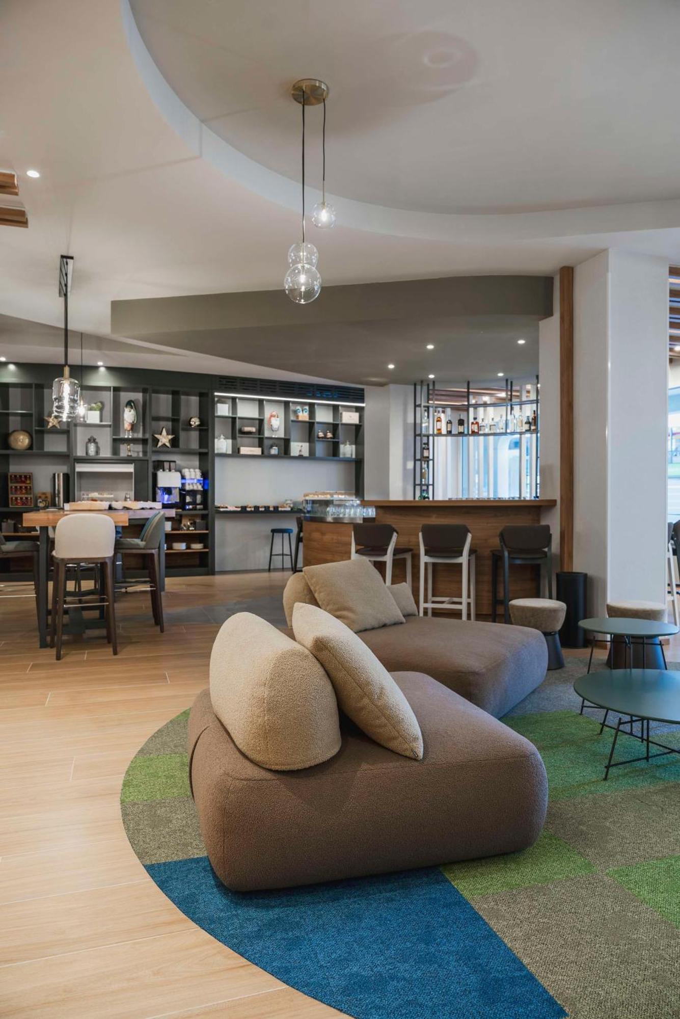 Hilton Garden Inn Padova City Centre Екстериор снимка