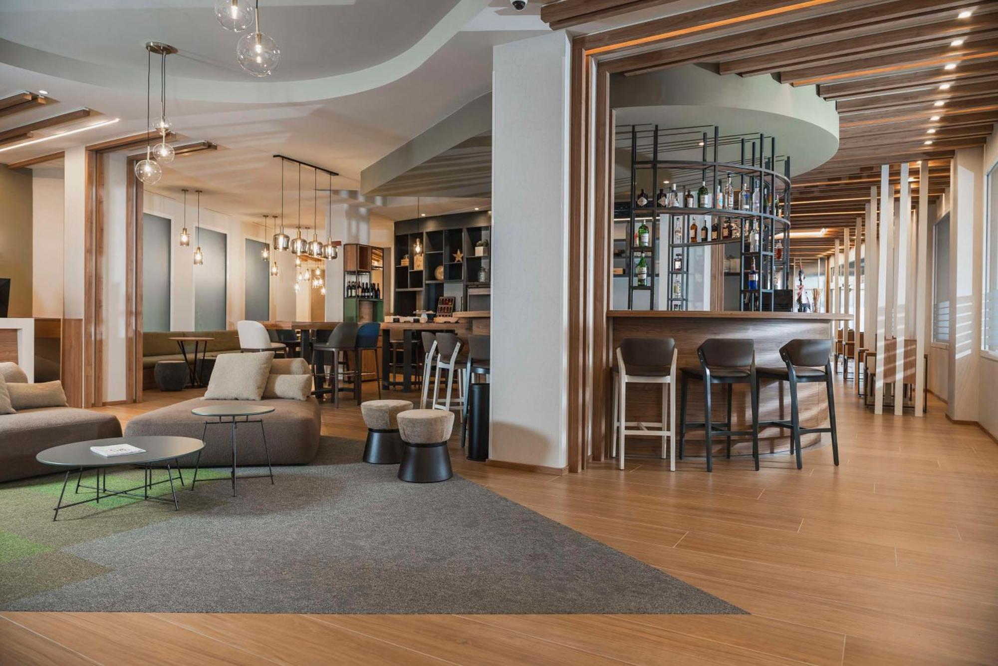 Hilton Garden Inn Padova City Centre Екстериор снимка